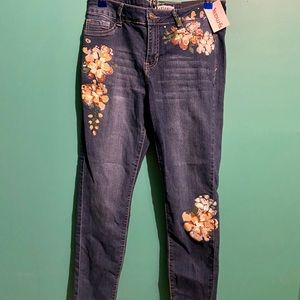 Artisan NY - painted flower jeans - size 6 - NWT